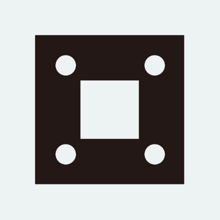 角型にボルト穴を設けたフランジ形状ゴムの図。